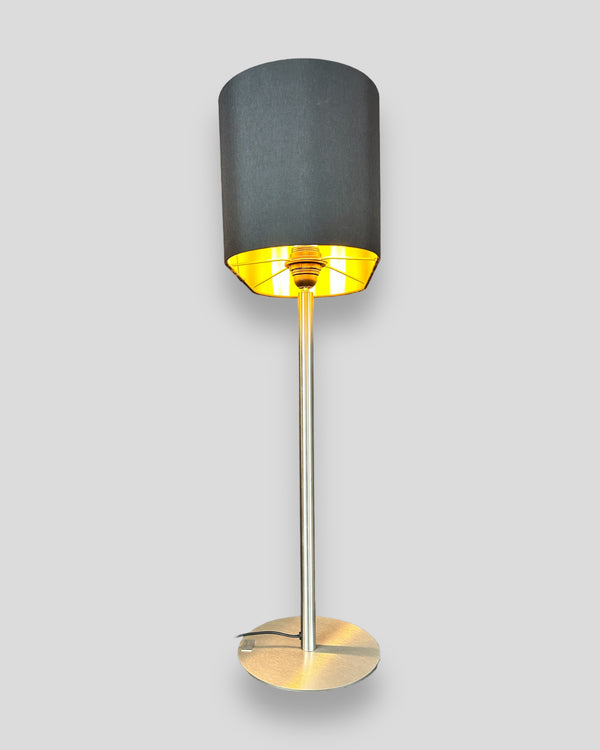 Stehlampe Edelstahl Lampenschirm schwarz mit goldiger Innenseite