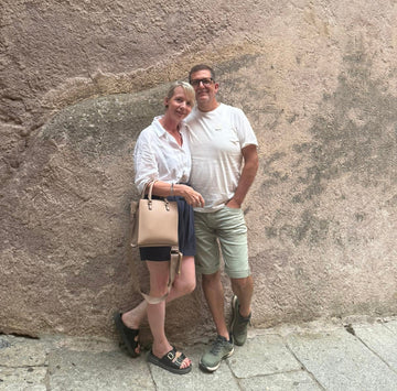 Was bedeutet artnic – und wer steckt hinter der Leuchtenmanufaktur?