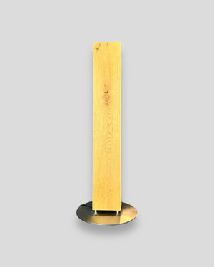 Tischlampe aus Eichenholz mit Edelstahl-Standfuss
