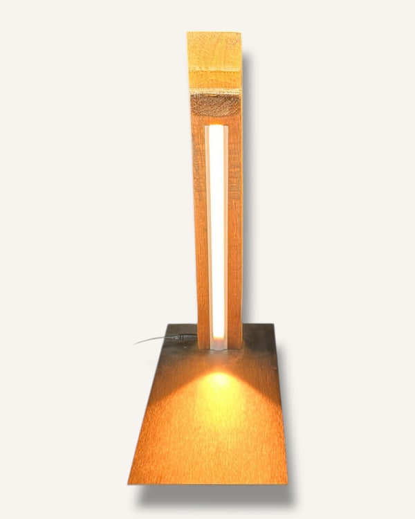 Tischleuchte Fassdaube aus altem Eichenfass, LED