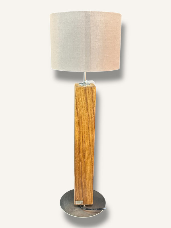 Tischlampe aus Altholz eiche mit Lampenschirm grau und rund