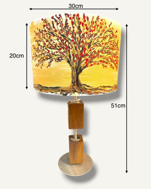 Handgefertigte Tischlampe aus Altholz Eiche mit handbemaltem Lampenschirm