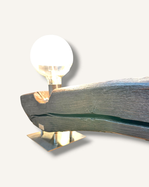 leuchte unikat eichenholz glühbirne ambiente