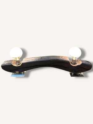 leuchte unikat eichenholz glühbirne ambiente