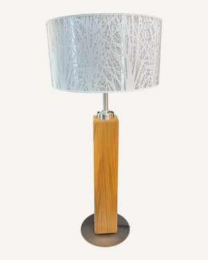 Elegante Tischlampe aus Eichenbalken für Sideboard oder Kommode