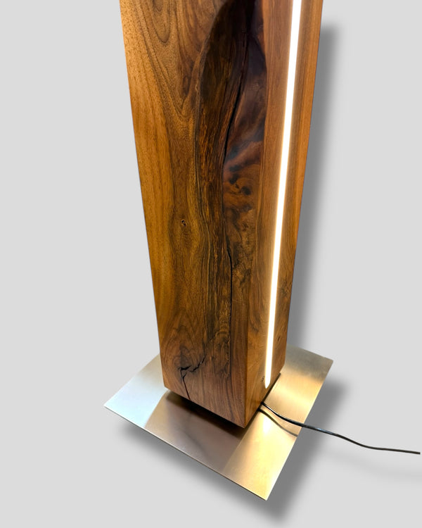 Stehleuchte stehlampe nussbaum led dimmbar