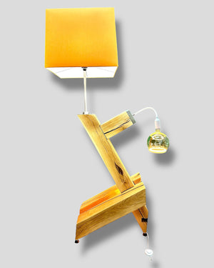Stehlampe unikat Sumpfeiche LED dimmbar Lampenschirm ambiente Glühbirne