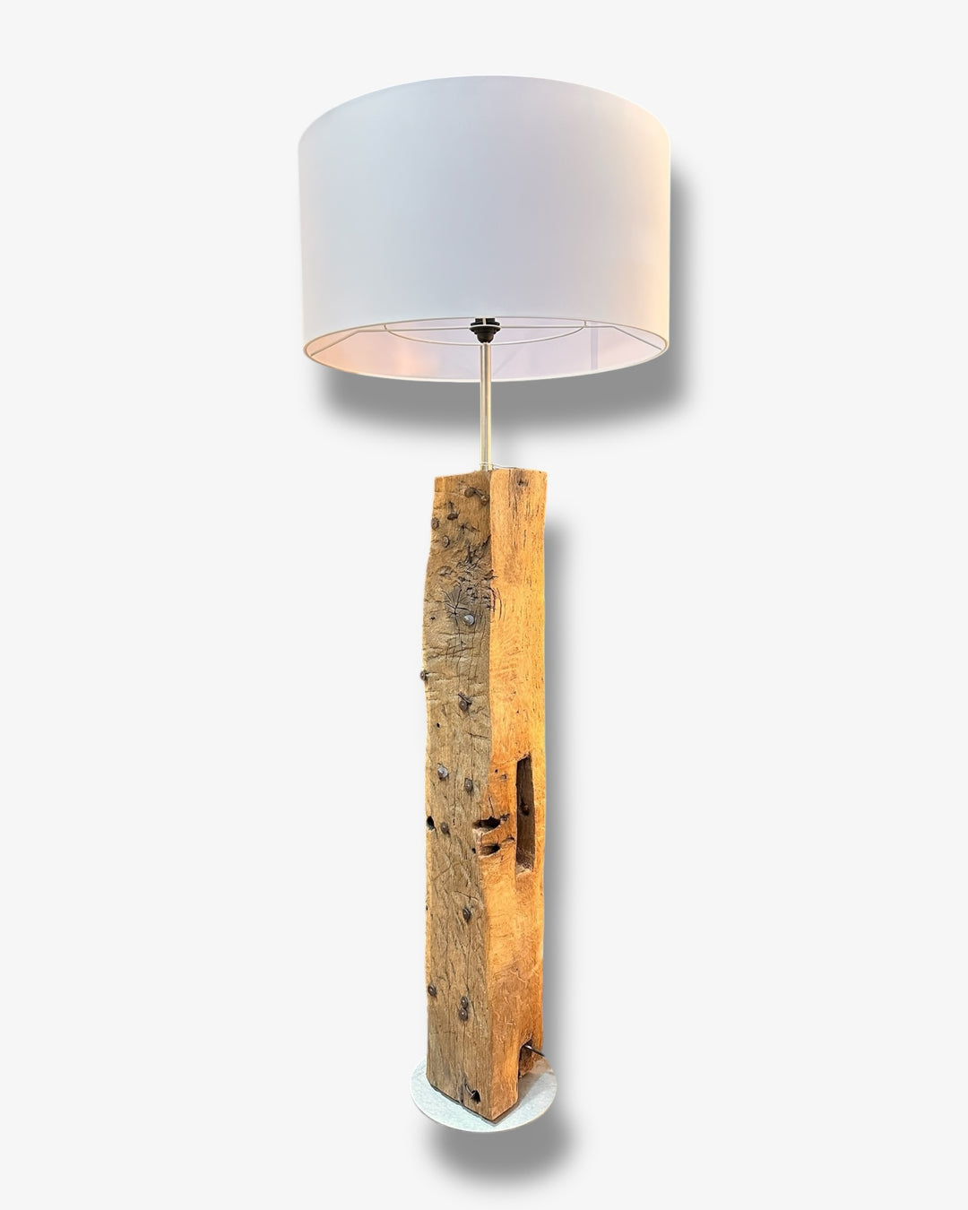 Stehlampe stehleuchte altholz eichenbalken eichenholz lampenschirm