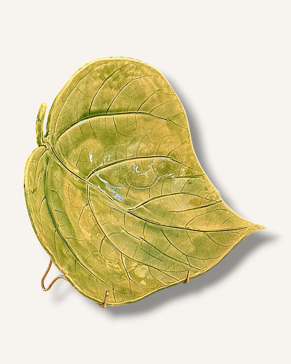 Schale früchteschale blatt ton handarbeit