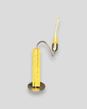 Unikat Tischlampe aus Eiche mit rundem Edelstahl-Standfuss