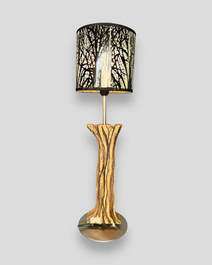 Elegante Tischlampe aus Eichenholz für Sideboard oder Nachttisch