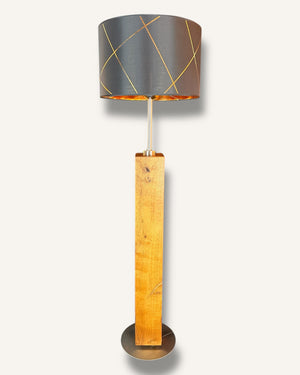 Stehlampe aus Altholz Eiche mit rundem Lampenschirm schwarz/gold