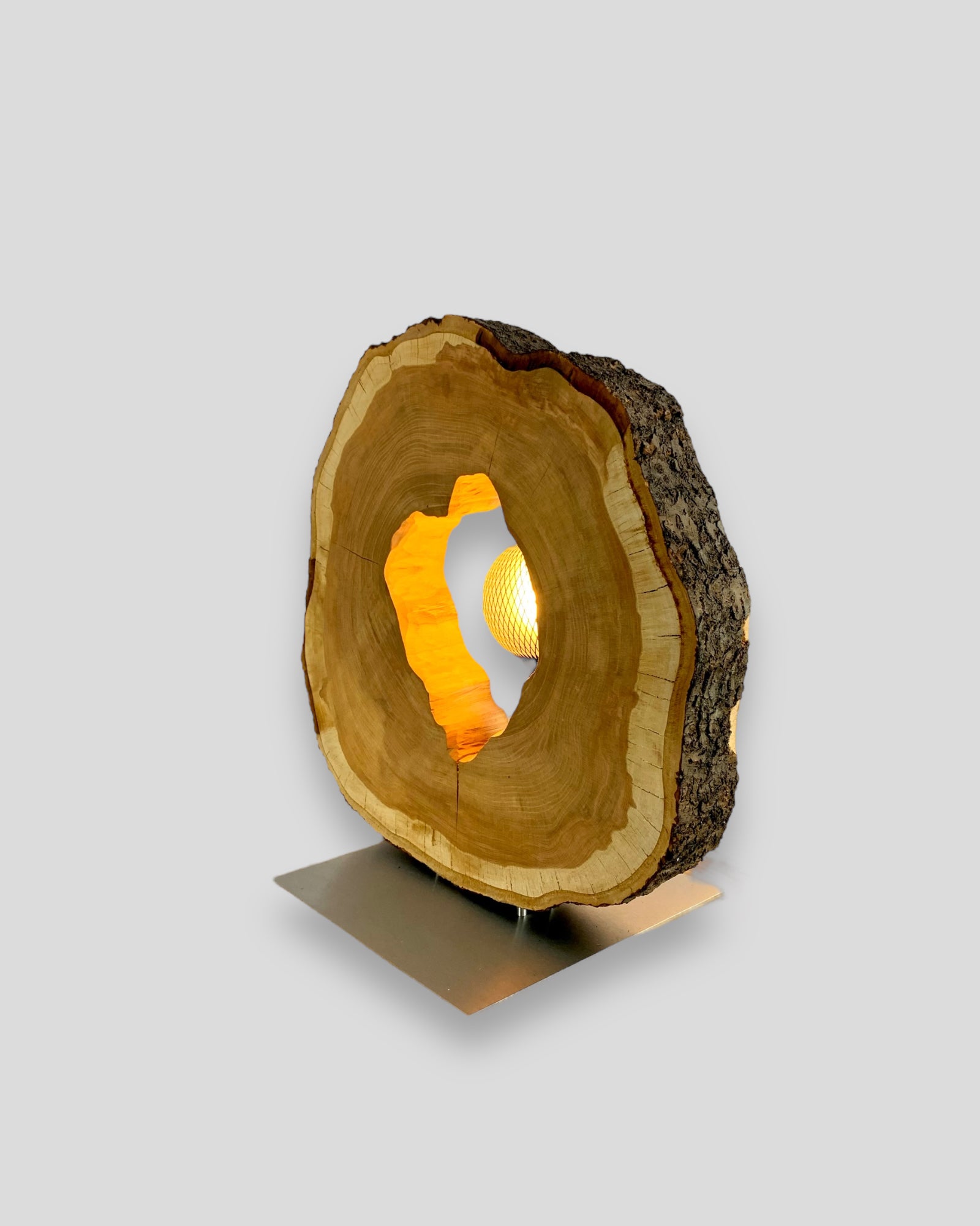 Glühbirne Unikat-Tischleuchte Manufaktur mit Aussergewöhnliche aus Artnic Kirschbaum – LED